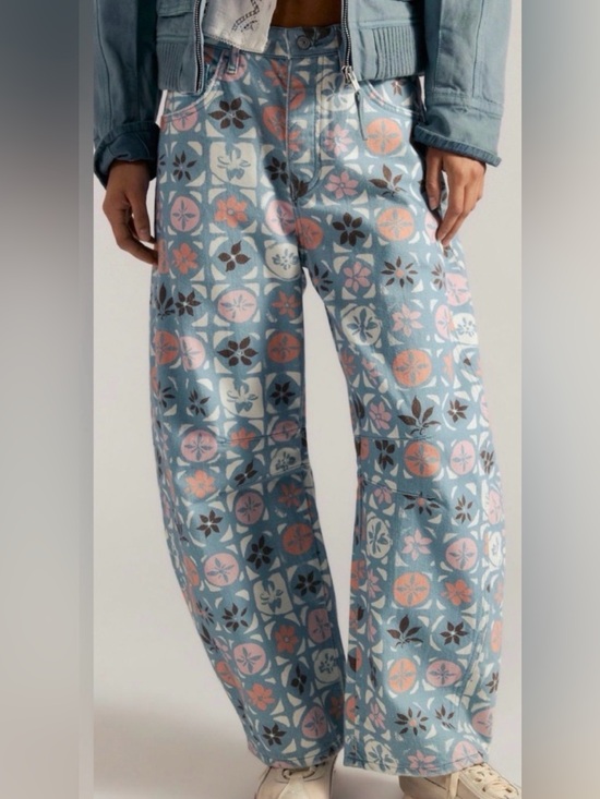 Free People Denim - Free People We The Free Good Luck Printed Barrel Jeans. NWT. Jade combo